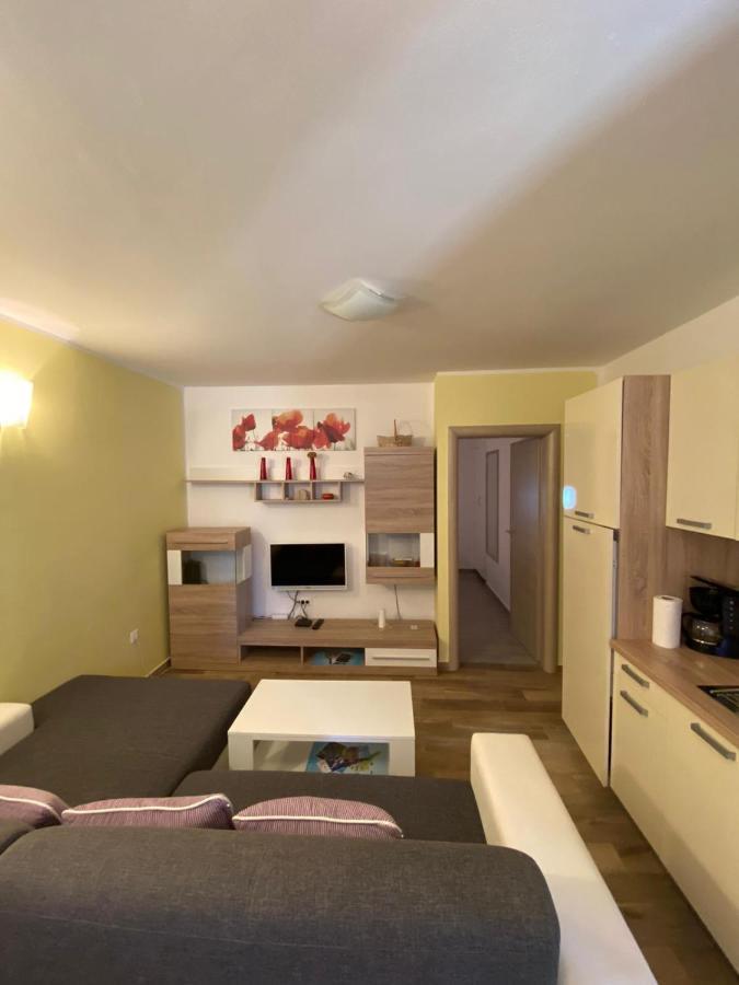 Apartmani Danica Нерезине Екстер'єр фото