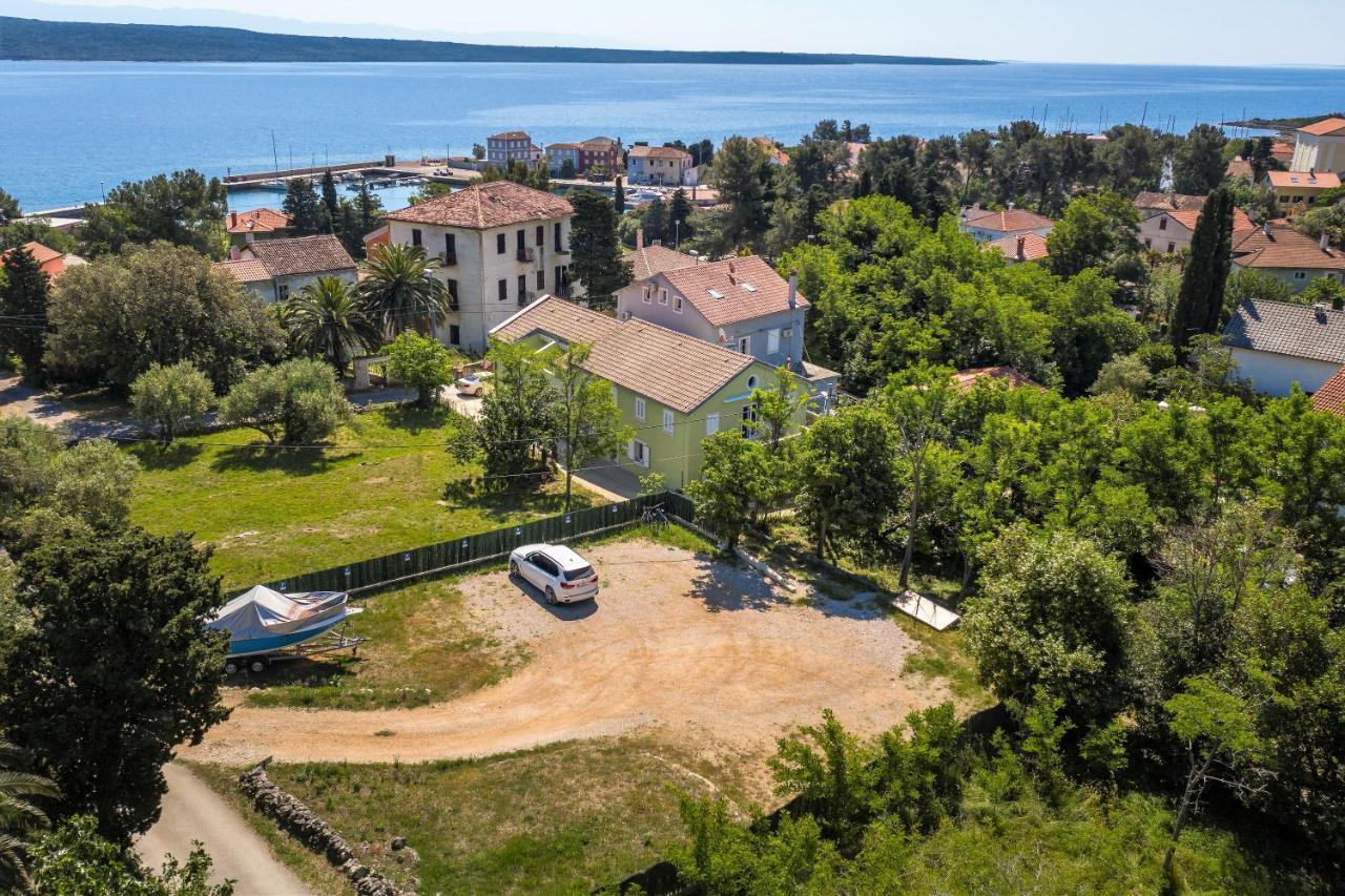 Apartmani Danica Нерезине Екстер'єр фото