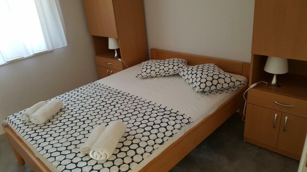 Apartmani Danica Нерезине Екстер'єр фото