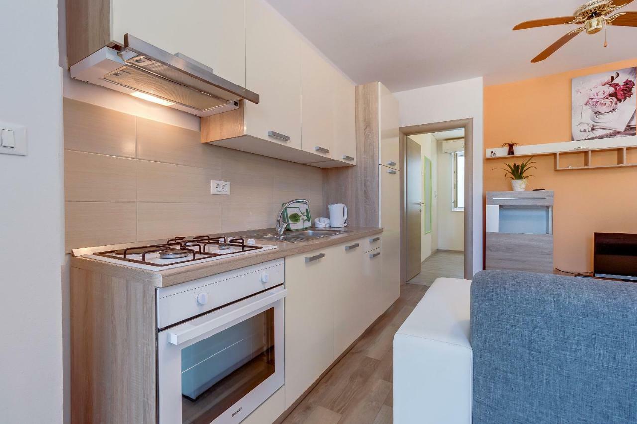 Apartmani Danica Нерезине Екстер'єр фото